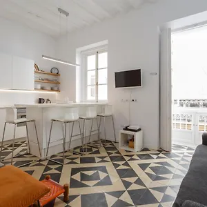 Apartamento La Pepa1812 By Cadiz4rentals, Cádiz