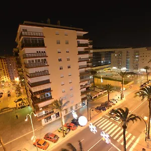 Apartamento Guesting Velazquez, Cádiz